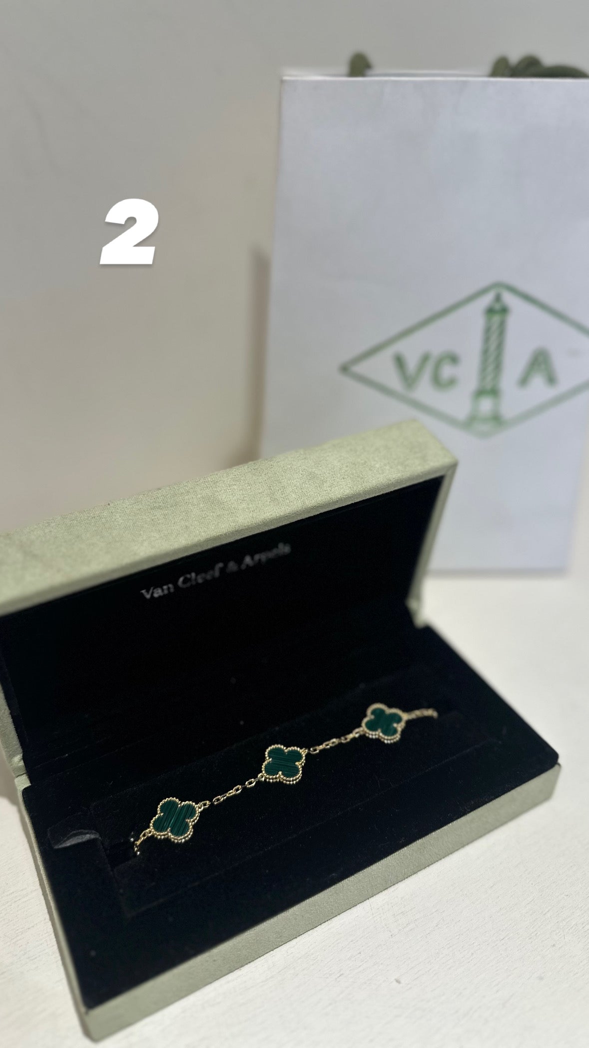 VAN CLEEF & ARPELS